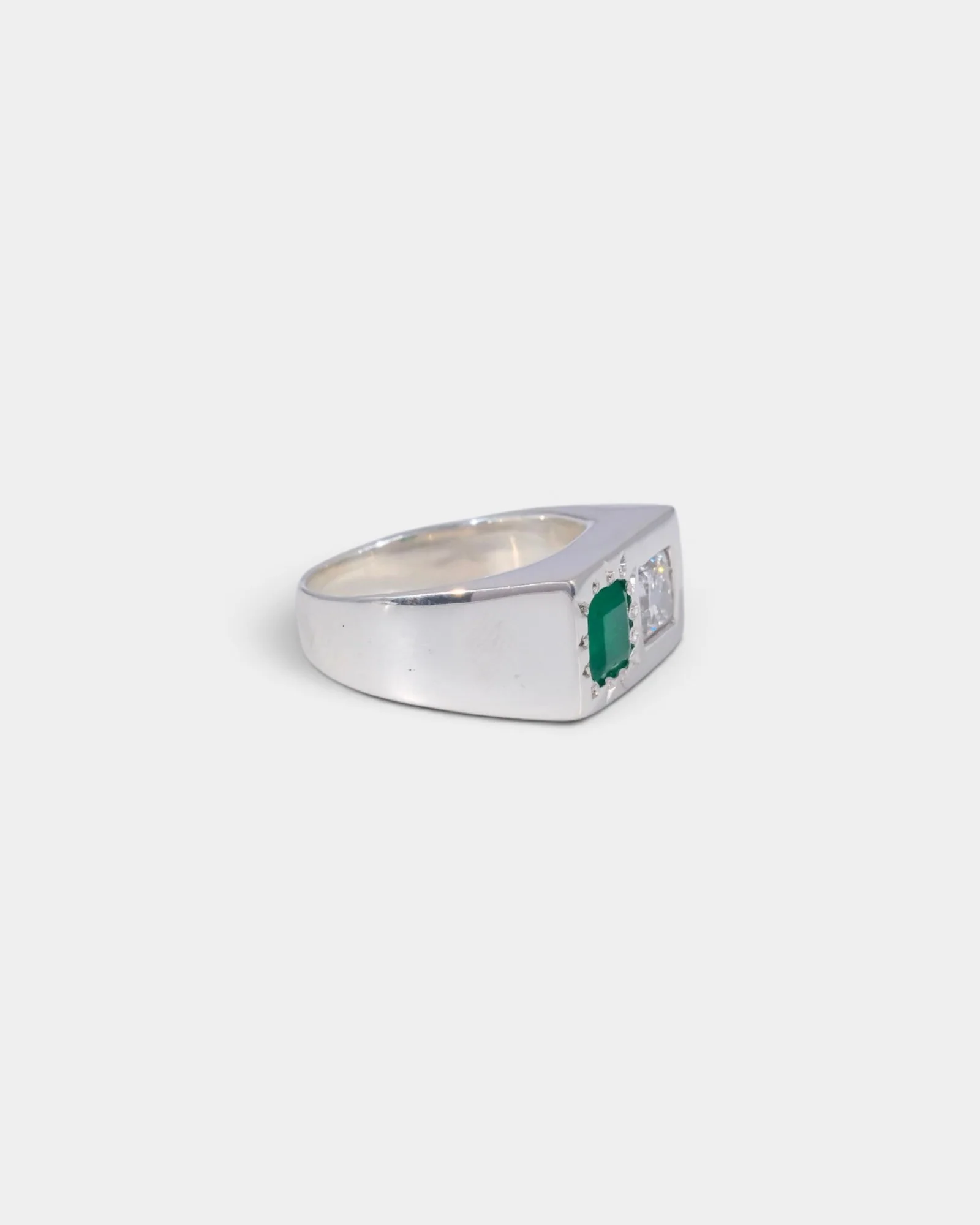Lime Splice Signet Ring - Image 2