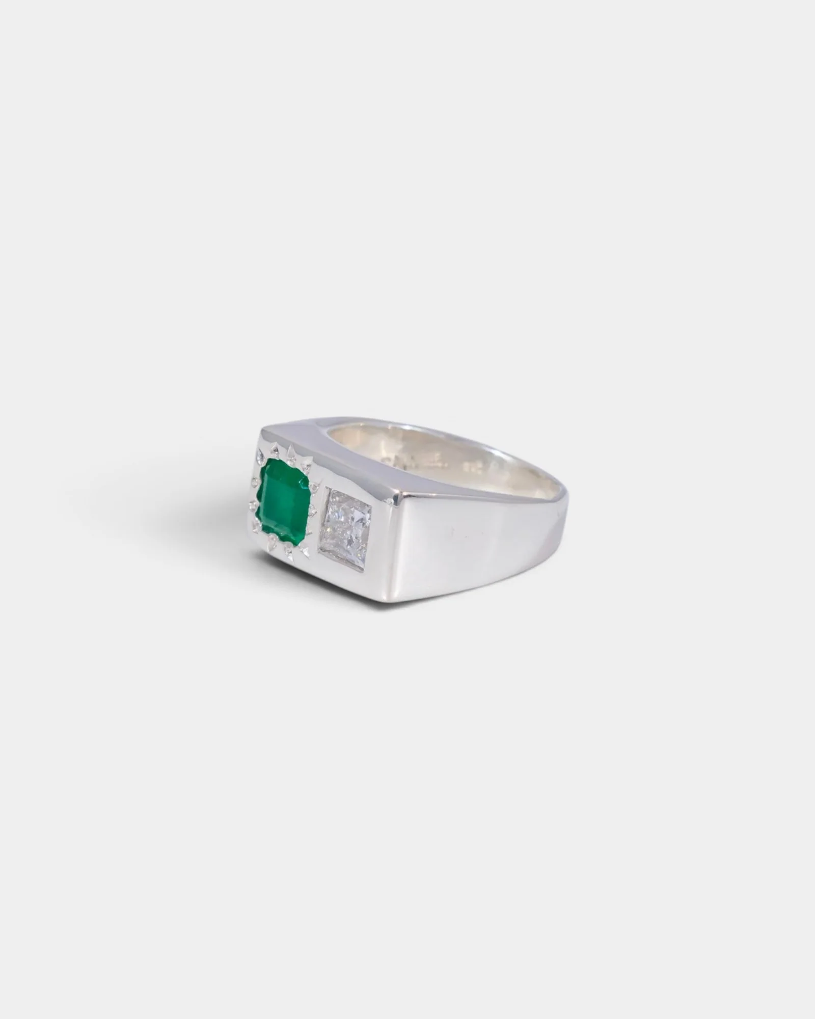 Lime Splice Signet Ring - Image 3