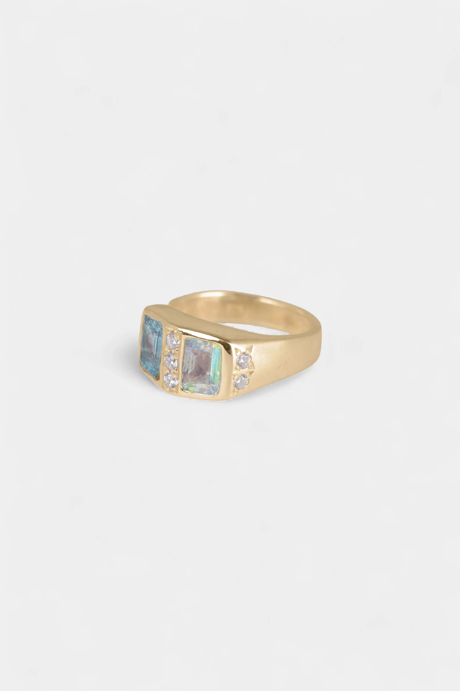 Moony Topaz Ring - Image 2
