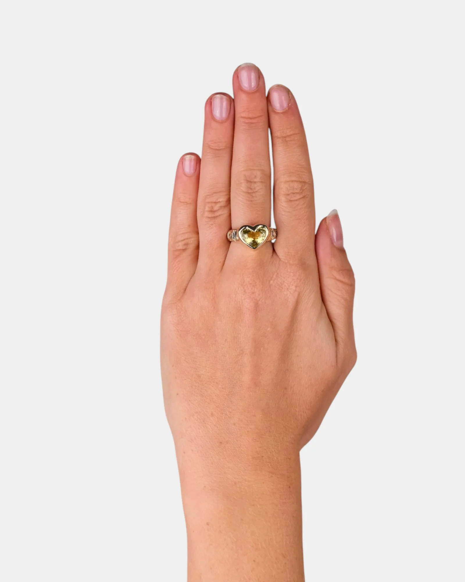 Vireo Heart Ring - Image 2